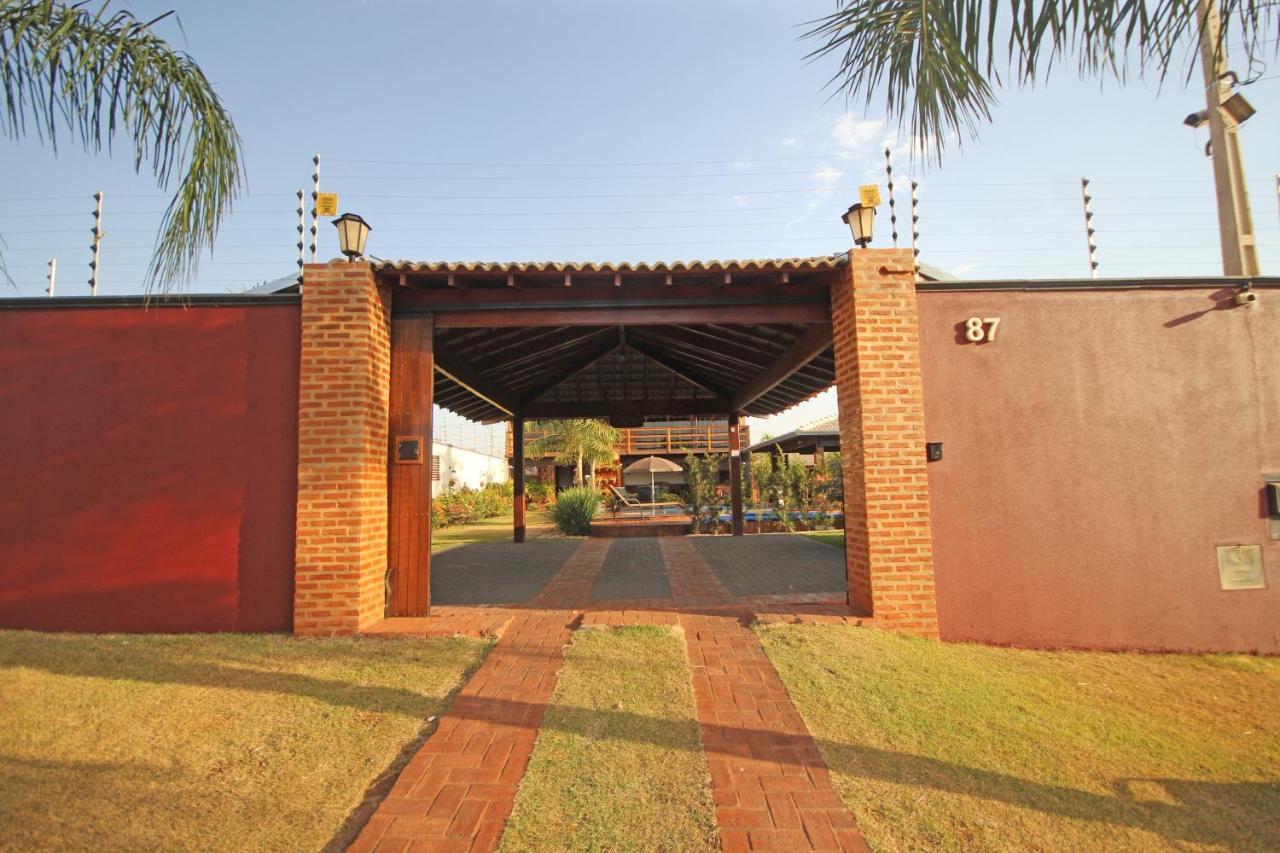Recanto Reino Encantado Olimpia Exterior photo